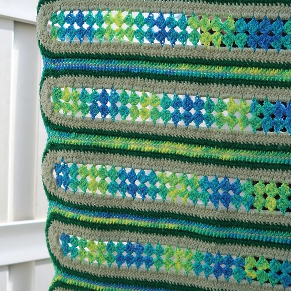 Vintage blue and green striped crochet knit granny afghan blanket - Picture 2 of 4